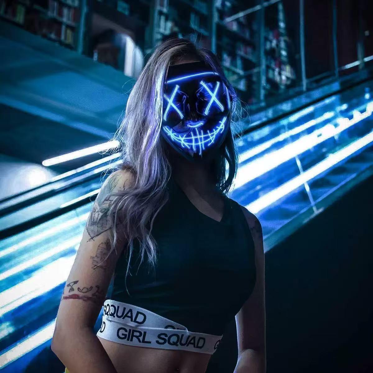 LED Glowing Black V-Shaped Mas - Led Purge Mask Halloween recension och pris